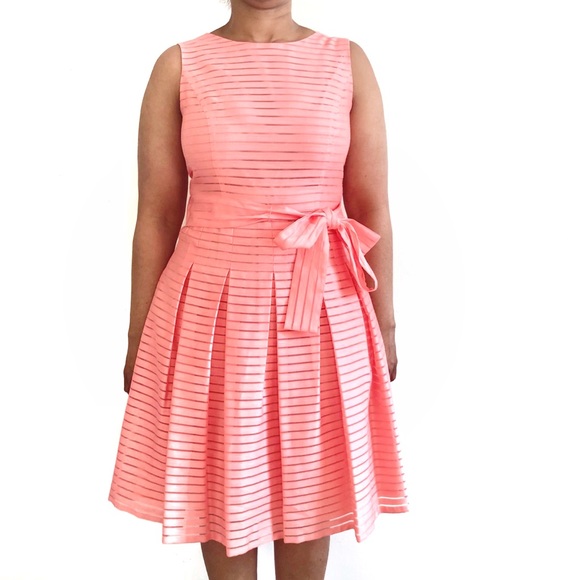 Tommy Hilfiger Dresses & Skirts - Tommy Hilfiger Coral Pleated Cocktail Dress Sz 10